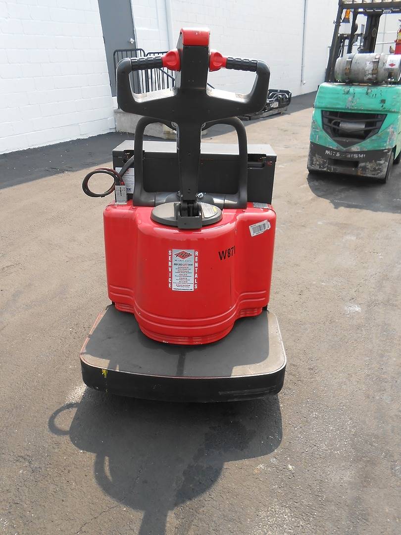 2004 Electric Raymond 112TM-FRE80L Electric Walkie/Rider Pallet Jack