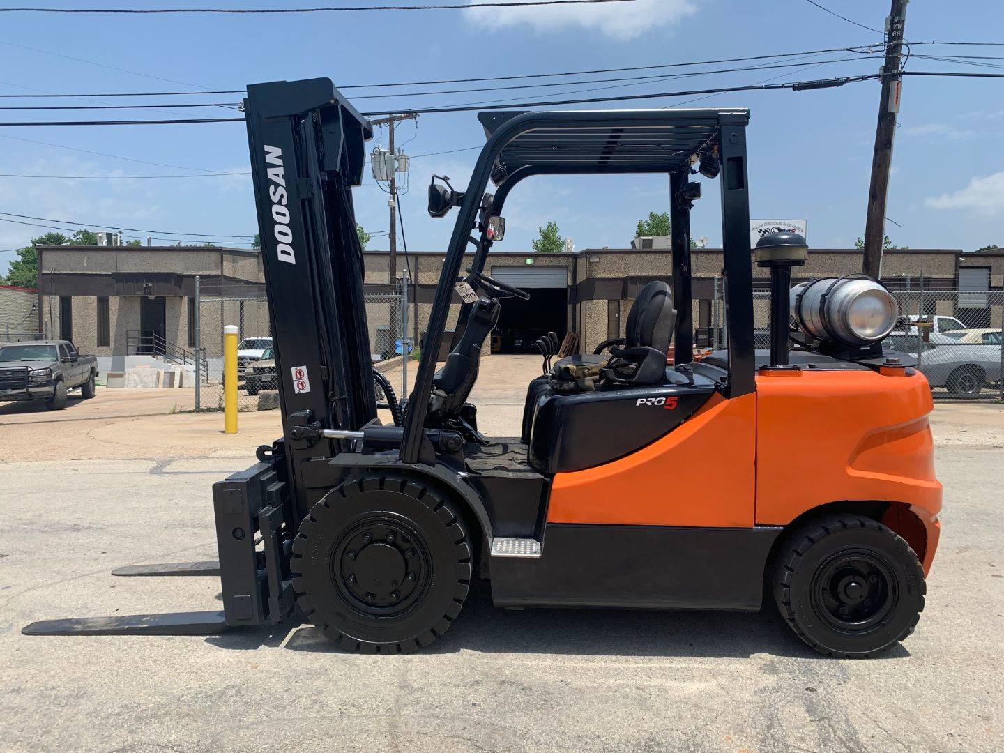 2013 LP Gas Doosan G35S-5 Pneumatic Tire 4 Wheel Sit Down