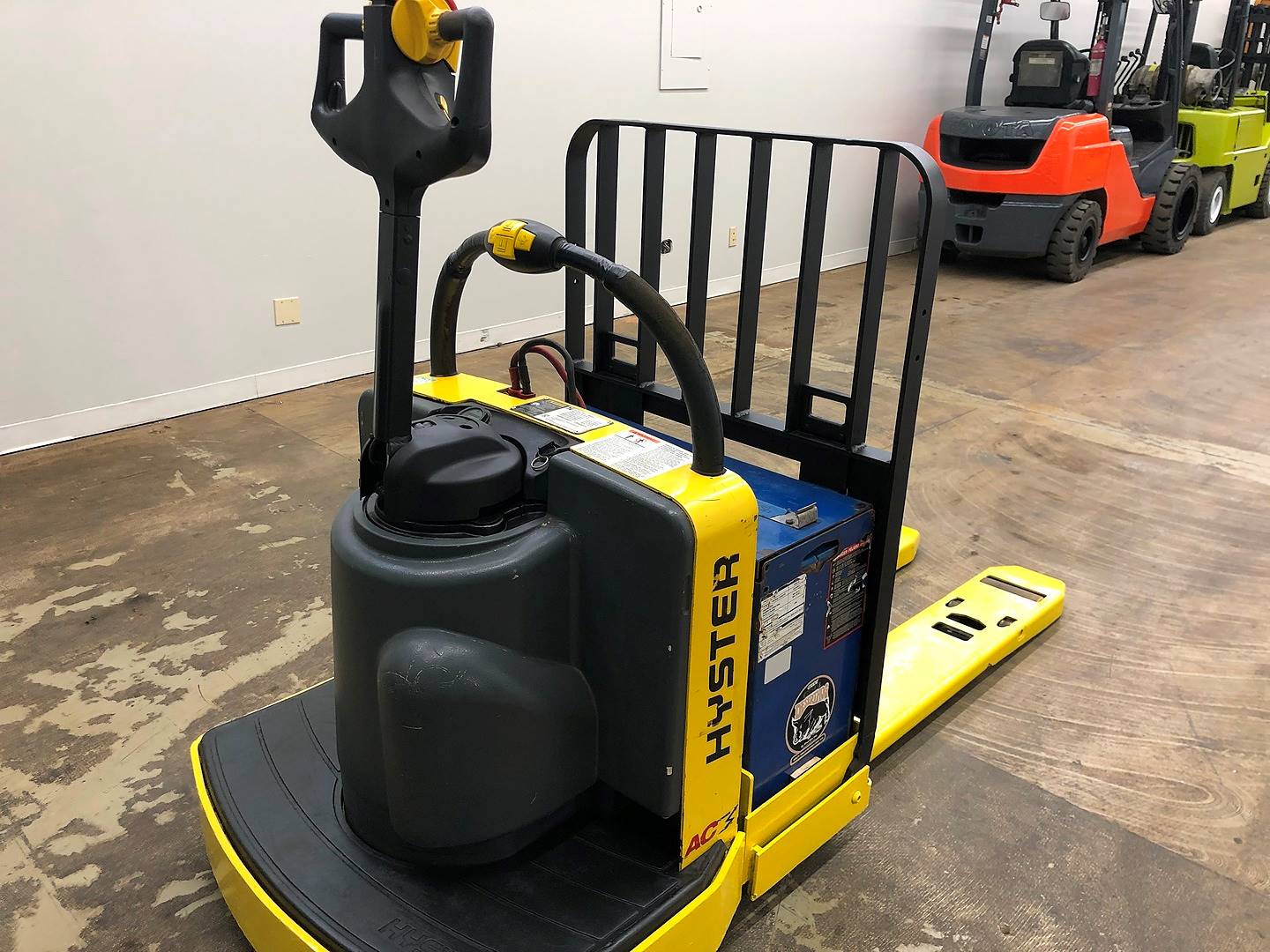 2008 Electric Hyster B60ZAC Electric Walkie/Rider Pallet Jack