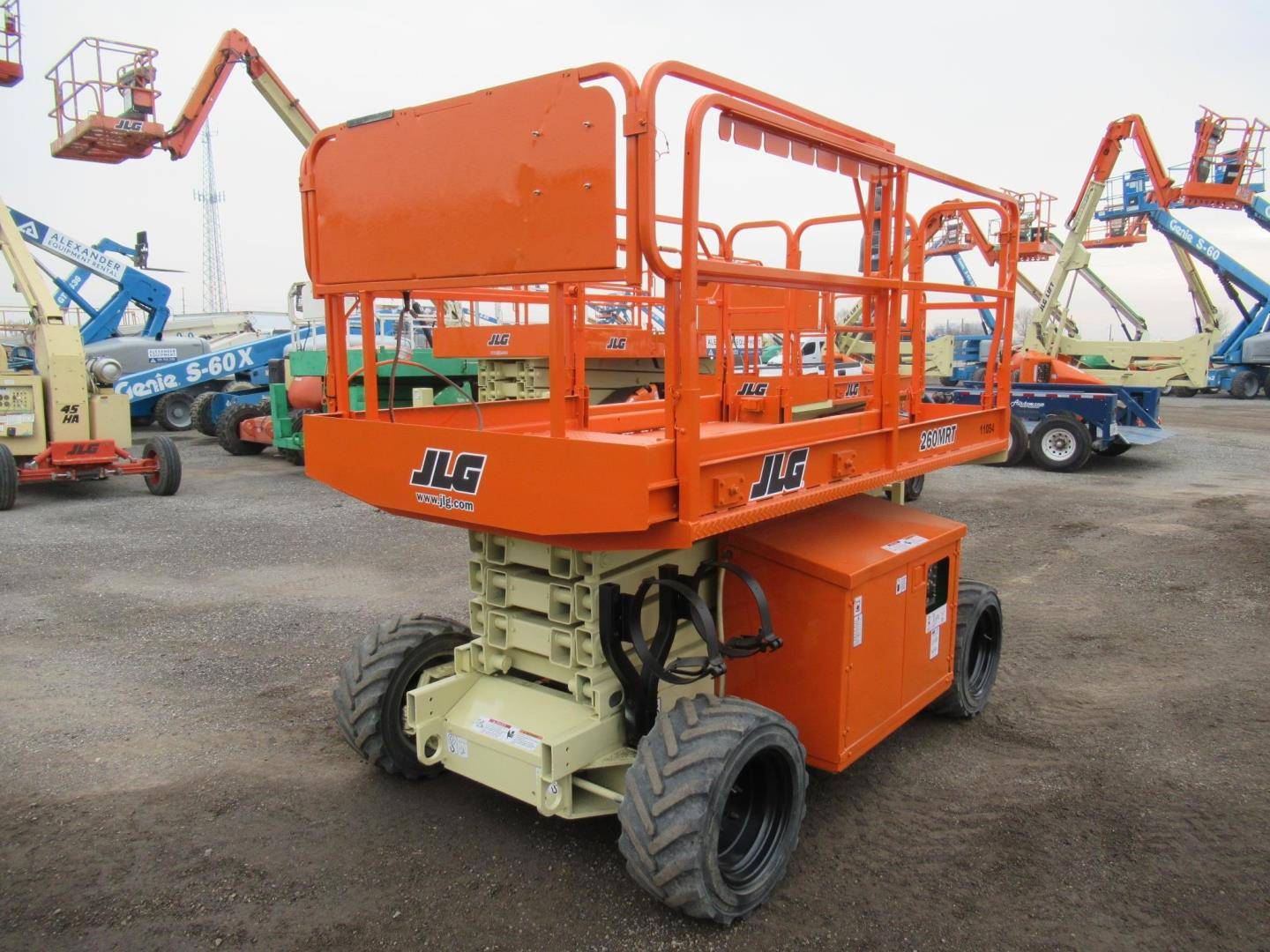 2014 Dual Fuel JLG 260MRT Rough Terrain