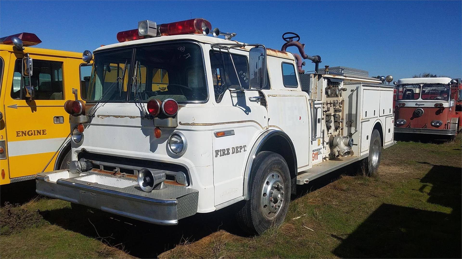 1975 Ford 8000 Trucks And Trailers