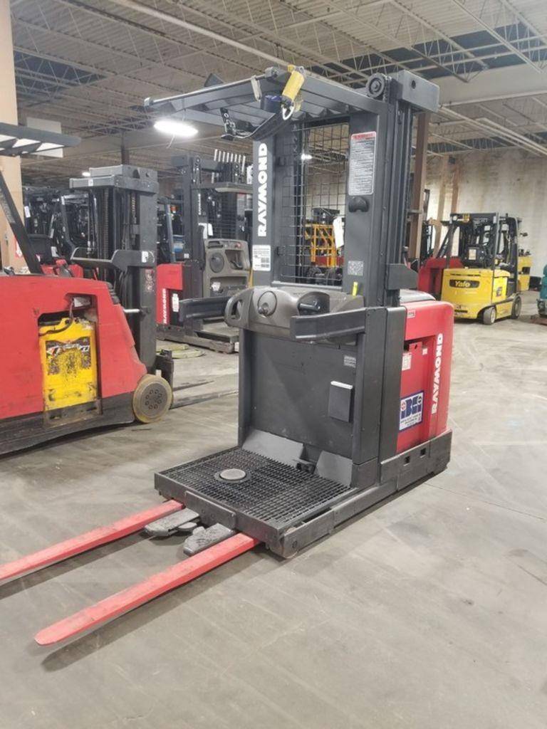 2005 Electric Raymond 261-opc30tt Electric Order Picker