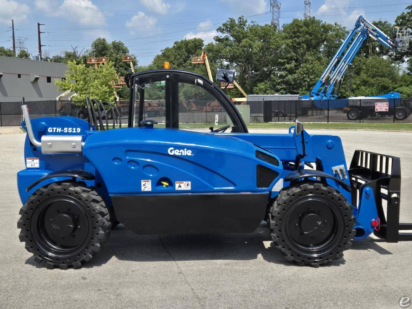 2013 Genie GTH5519