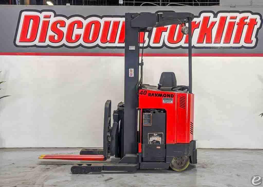 2000 Raymond R40TT Single Reach Reach Truck - 123Forklift