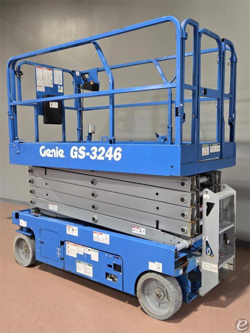 2019 Genie GS3246