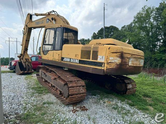 1994 John Deere 790E LC