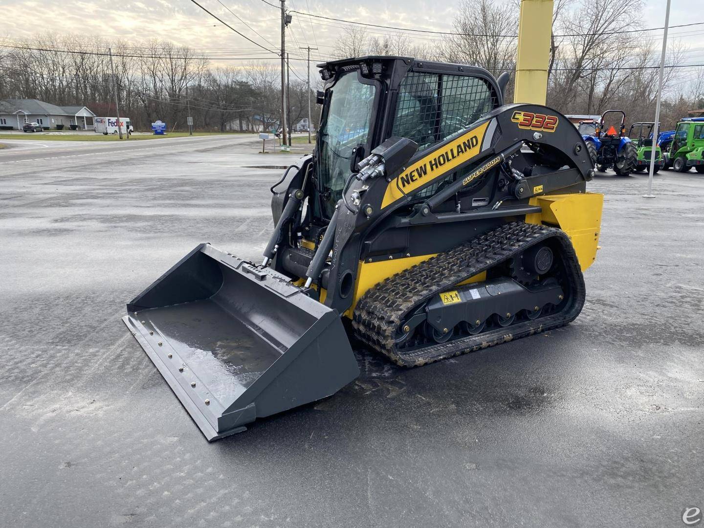 2025 New Holland C332