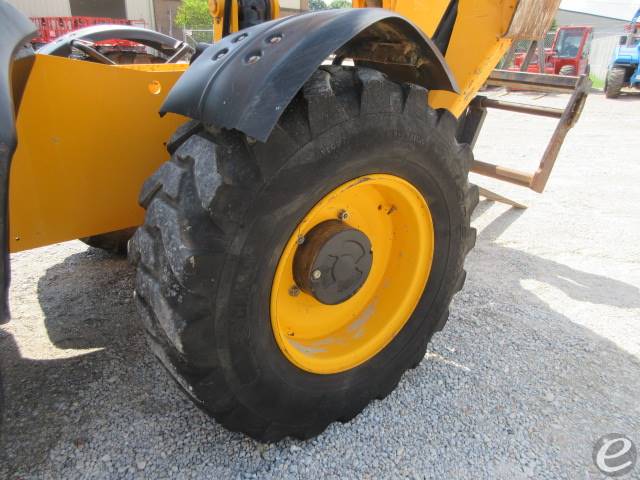 2015 JCB 510-56