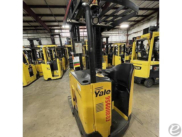 2014 Yale NR035EB