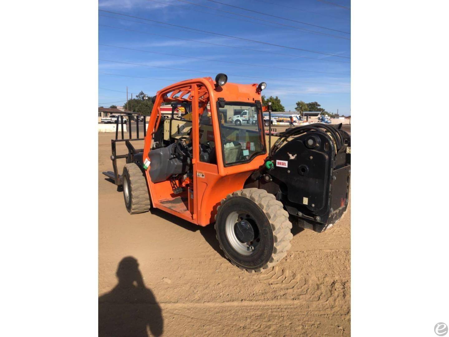 2016 JLG G5-18A