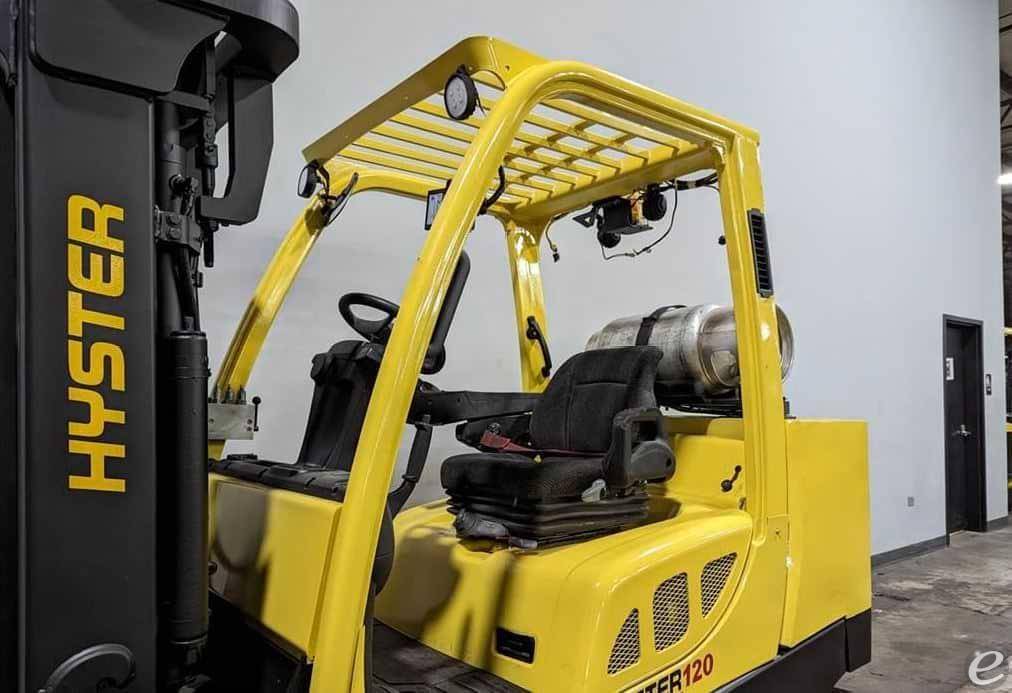 2016 Hyster S120FTS