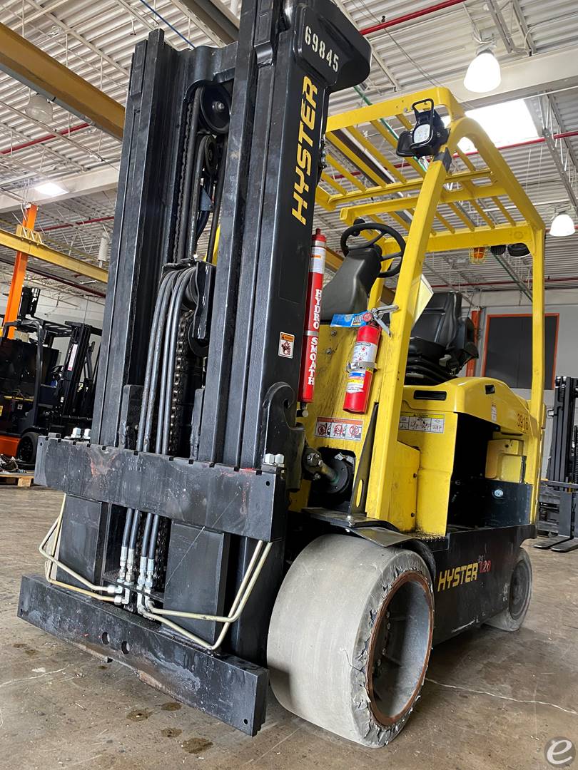 2019 Hyster E120XN