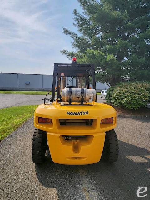 2001 Komatsu FG70T-7