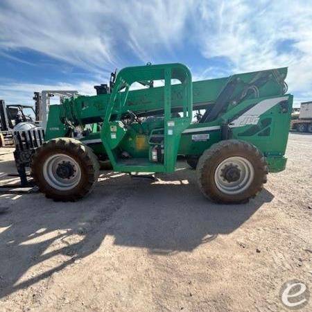 2014 JLG 8042