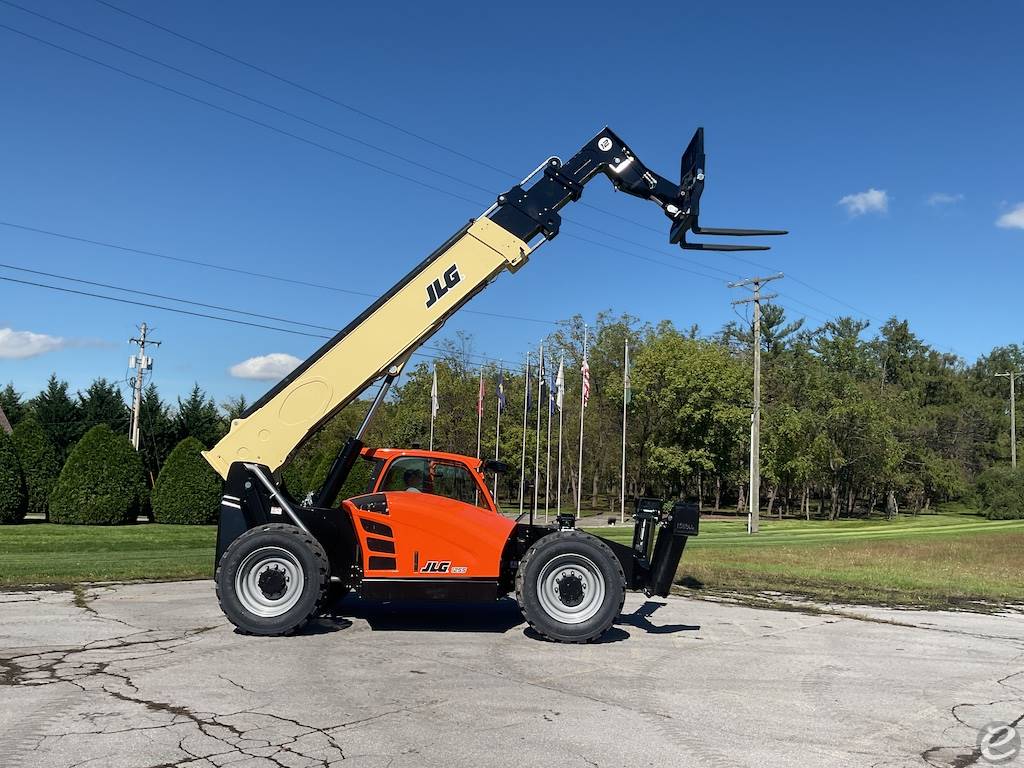 2024 JLG 1255