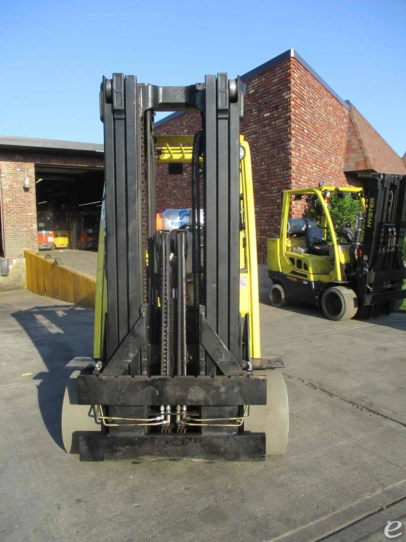 2017 Hyster S100FT-BCS