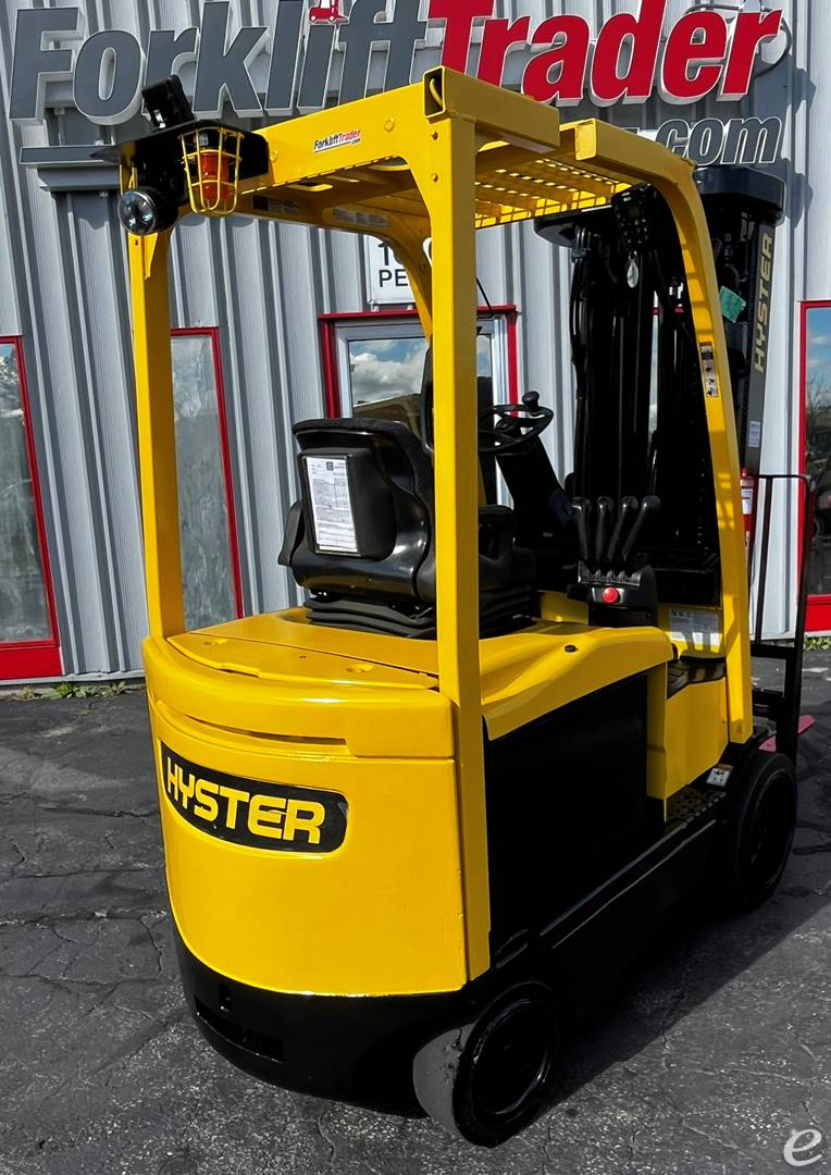 2018 Hyster E55XN-33