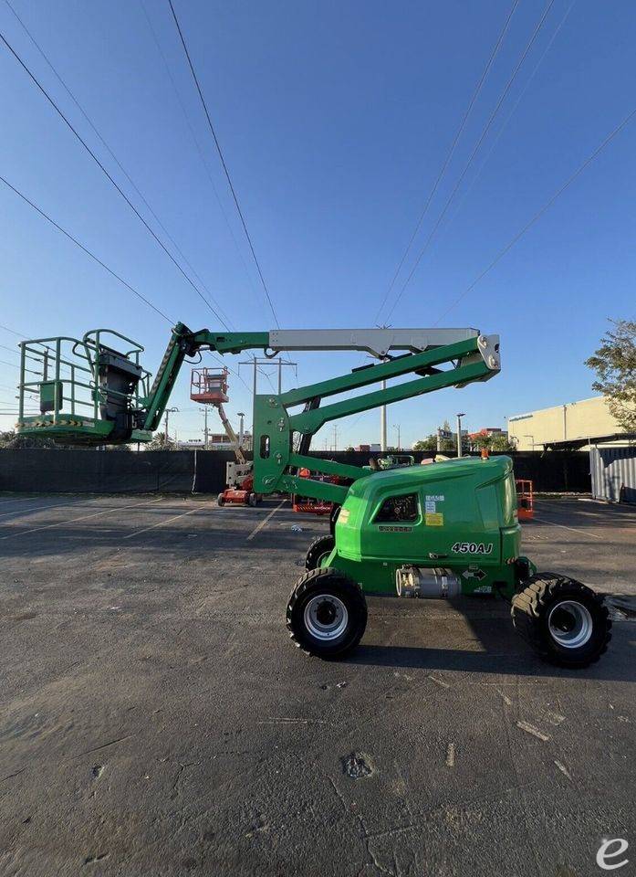 2016 JLG 450AJ