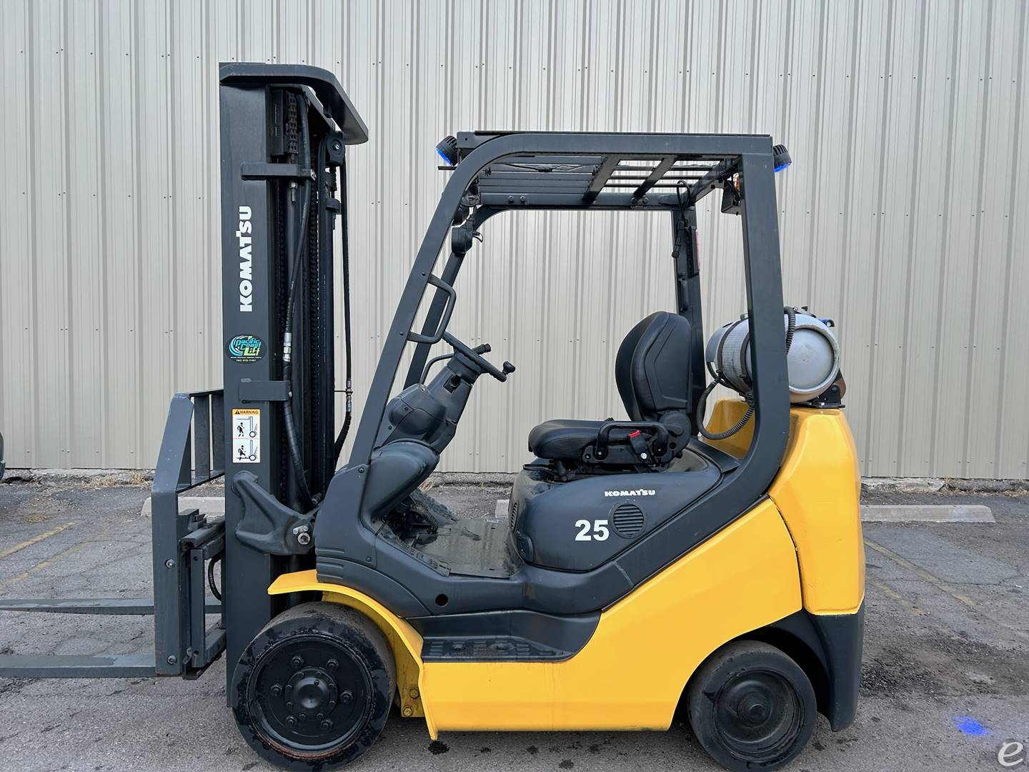 2018 Komatsu FG25ST-16