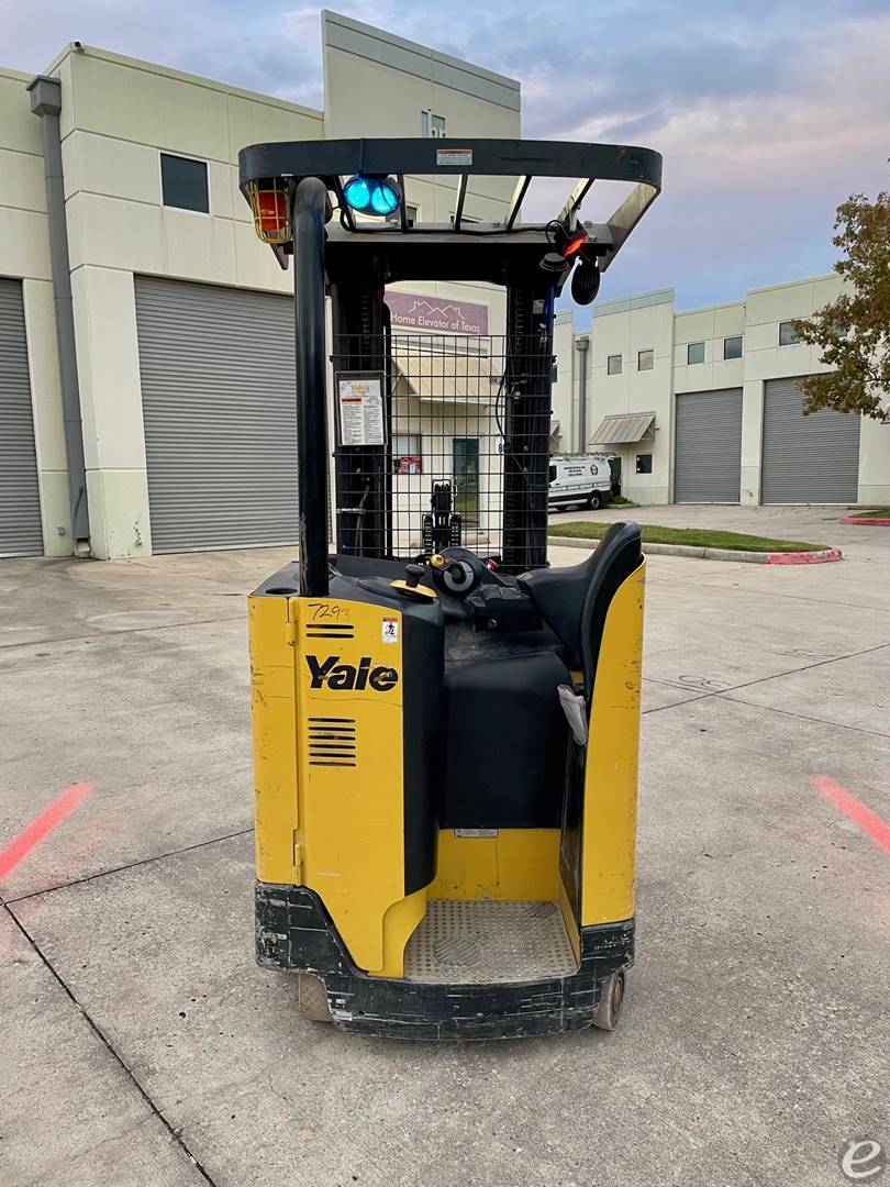 2020 Yale NR045EB