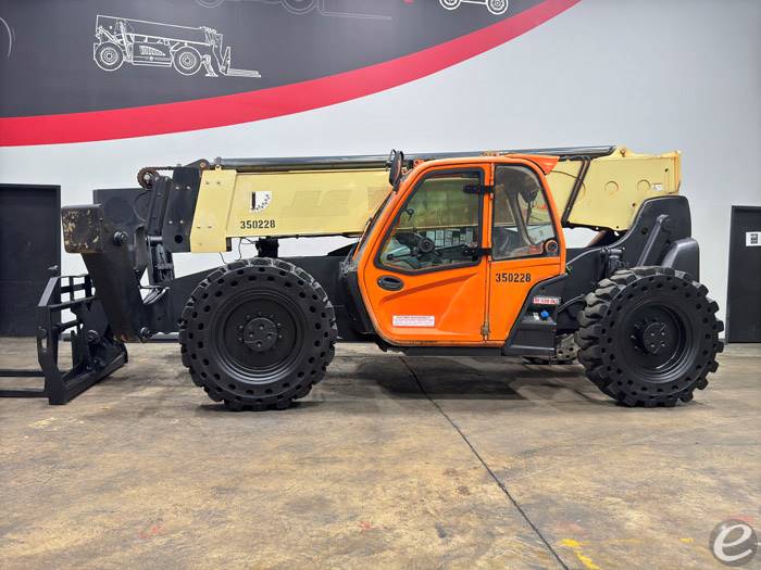 2015 JLG 1255