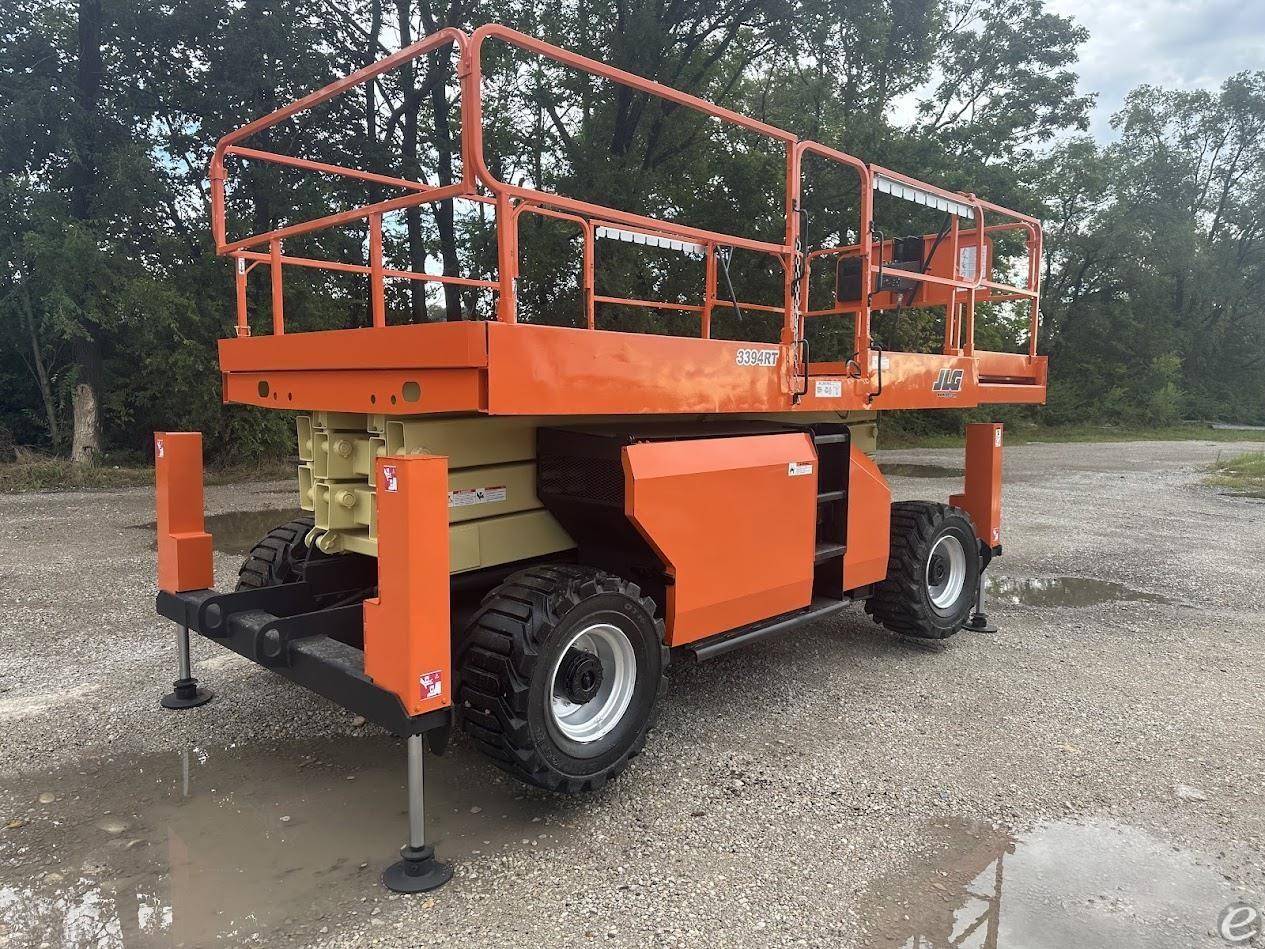 2015 JLG 3394RT