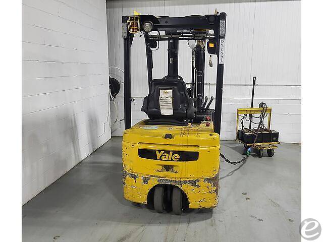 2013 Yale ERP040VT