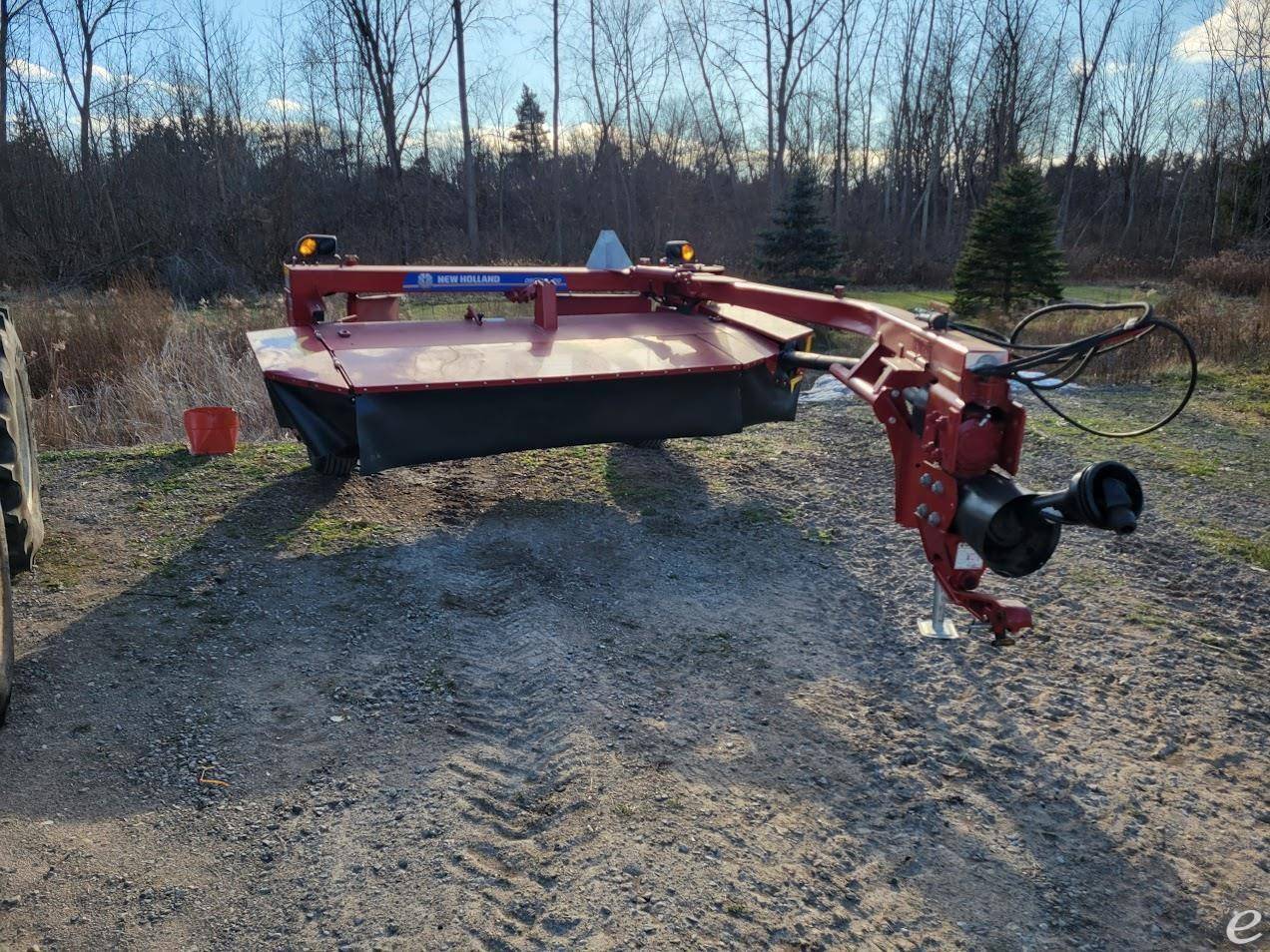 2019 New Holland 210