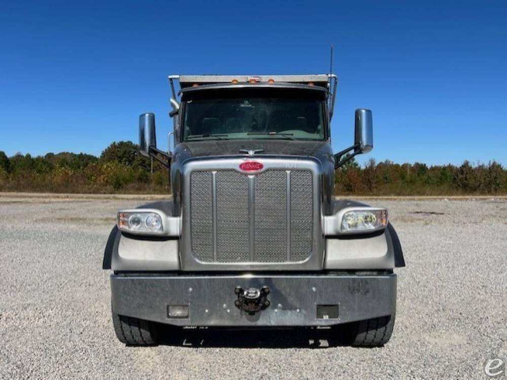 2022 Peterbilt 567