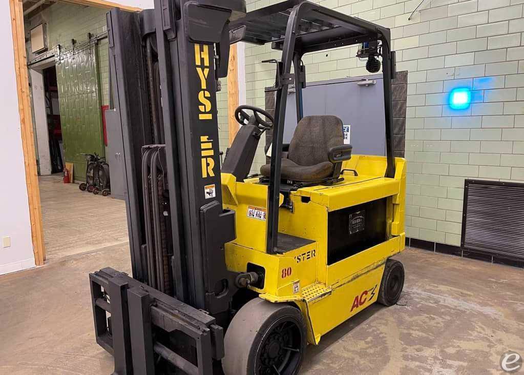 2010 Hyster E80Z