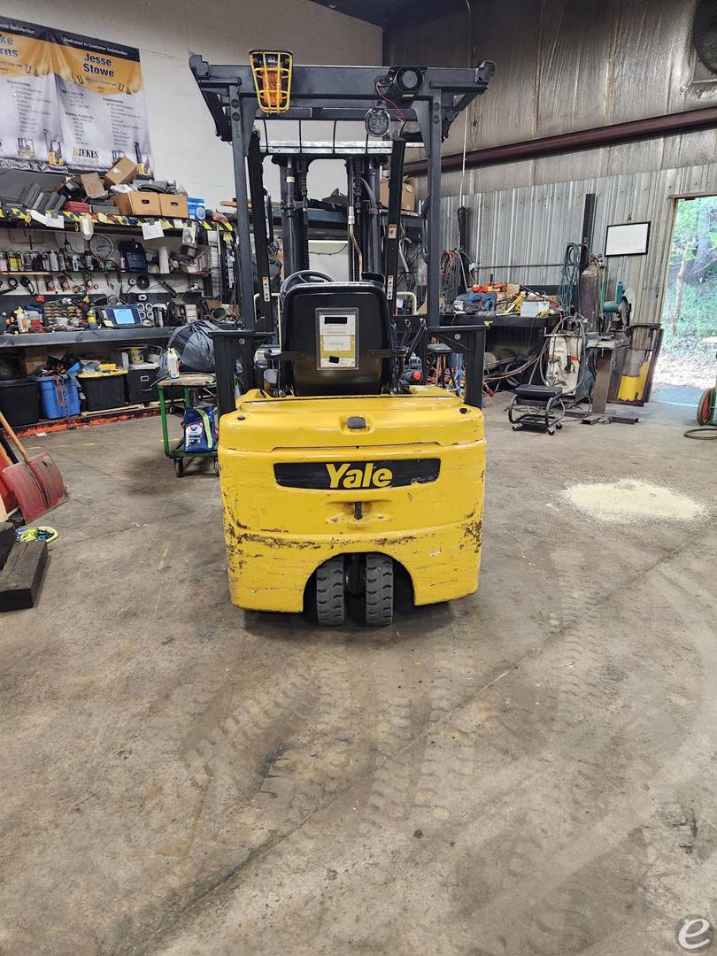 2015 Yale ERP030VT