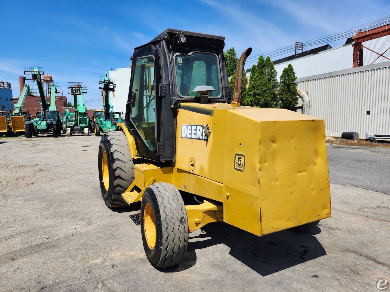 John Deere 486E