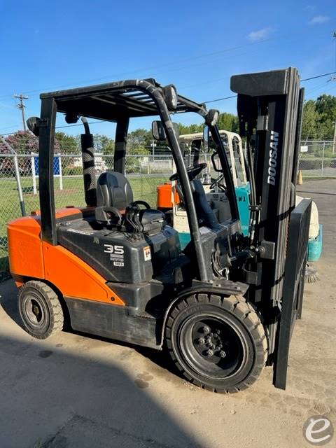 2020 Doosan D35C-7N