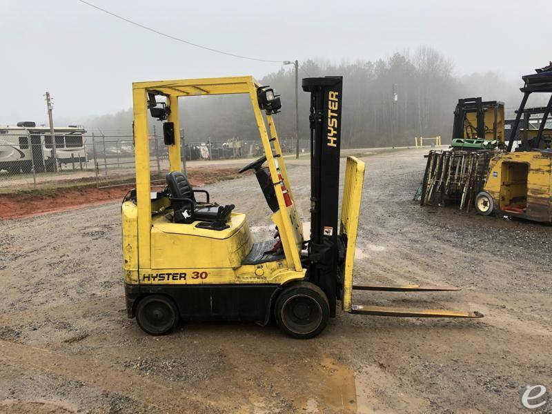 2002 Hyster S30XM