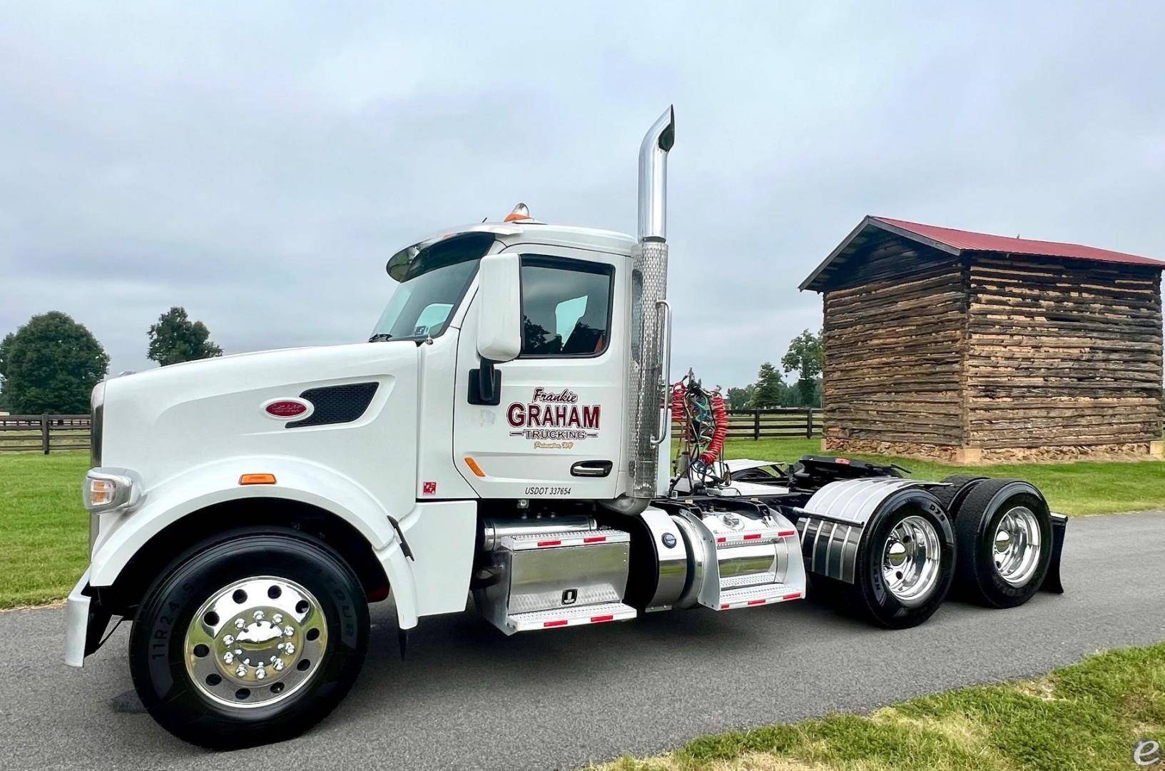 2019 Peterbilt 567