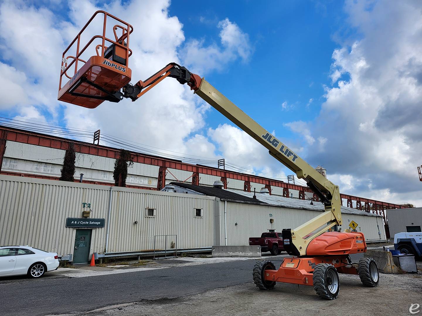 2013 JLG M600JP