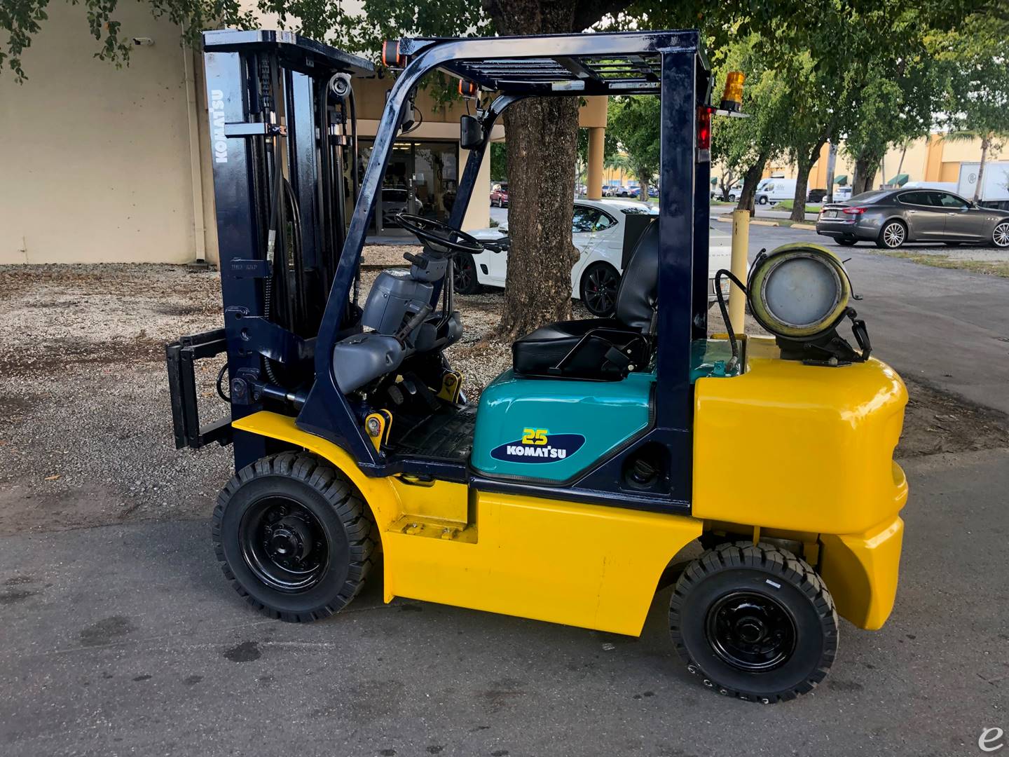 2003 Komatsu FG25T-12