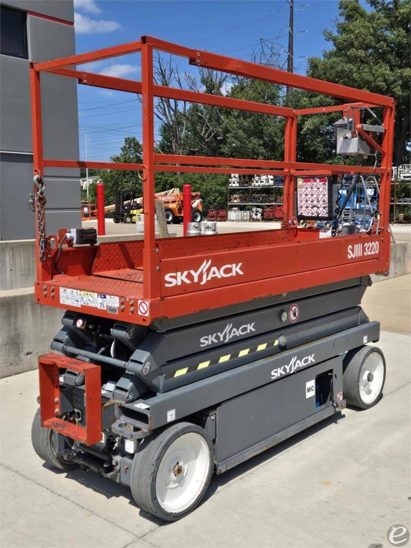 2018 Skyjack SJIII3220