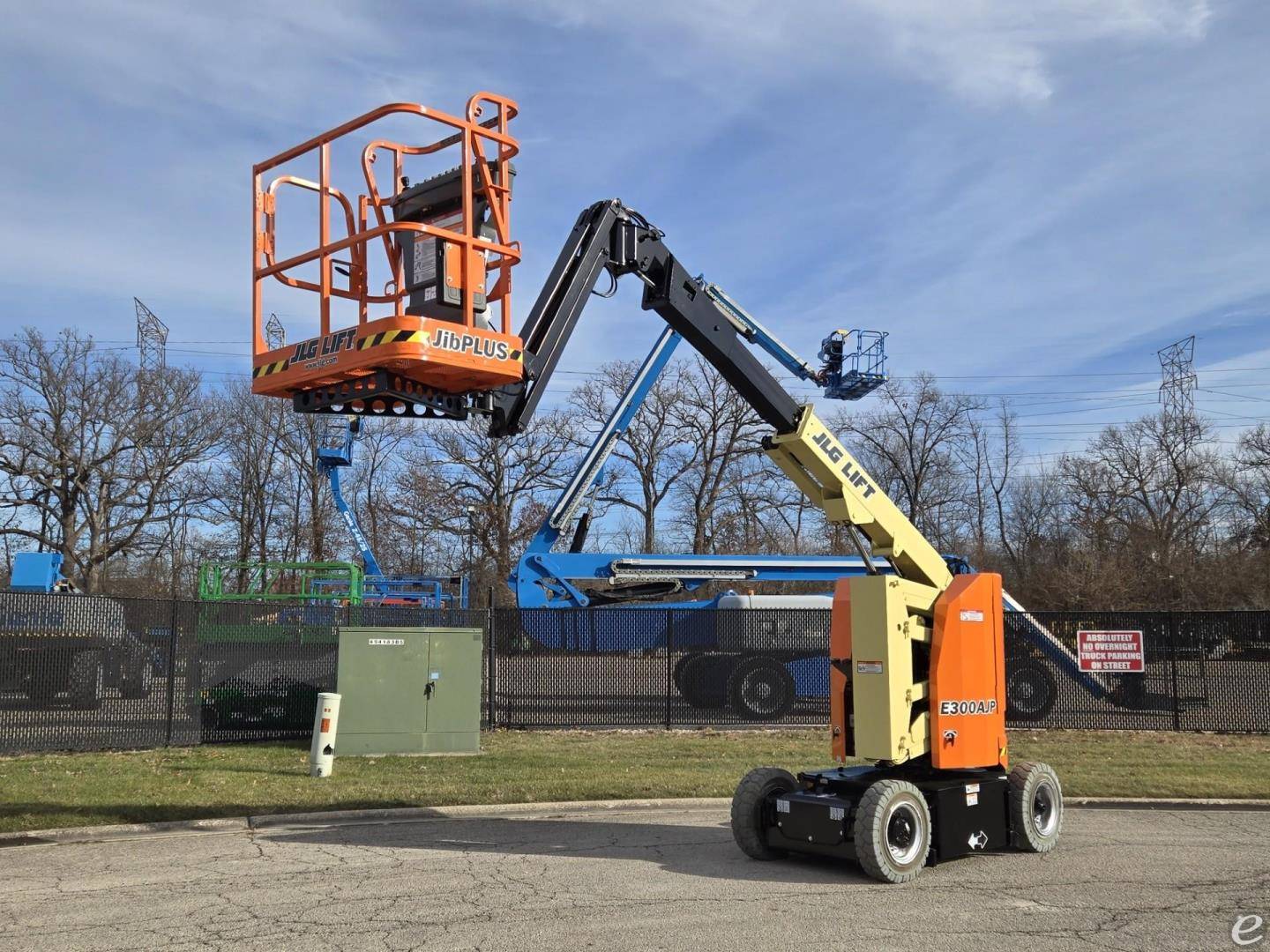 2015 JLG E300AJP