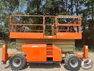 2015 JLG 4394RT