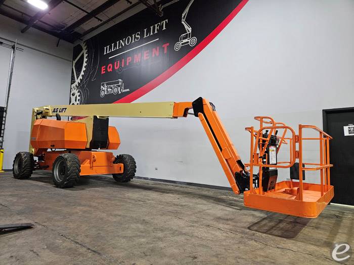 2015 JLG 800AJ