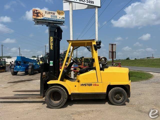 2000 Hyster H110XM