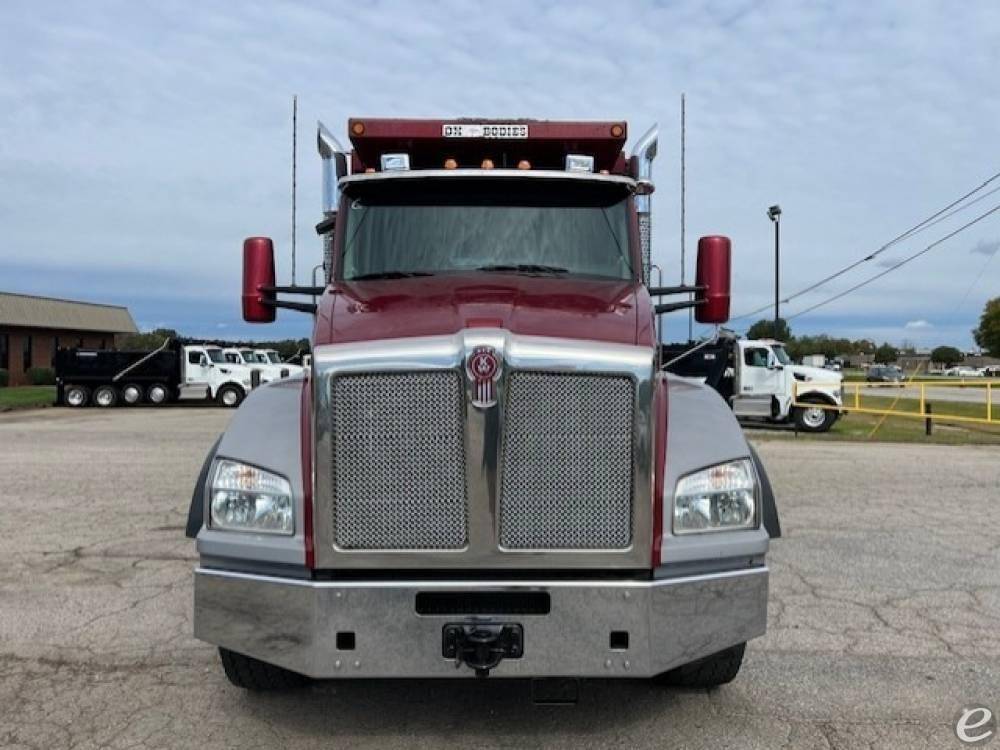 2020 Kenworth T880