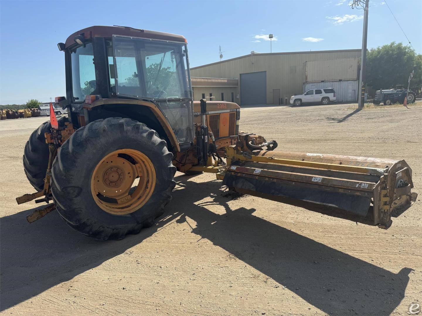 2001 John Deere 6410