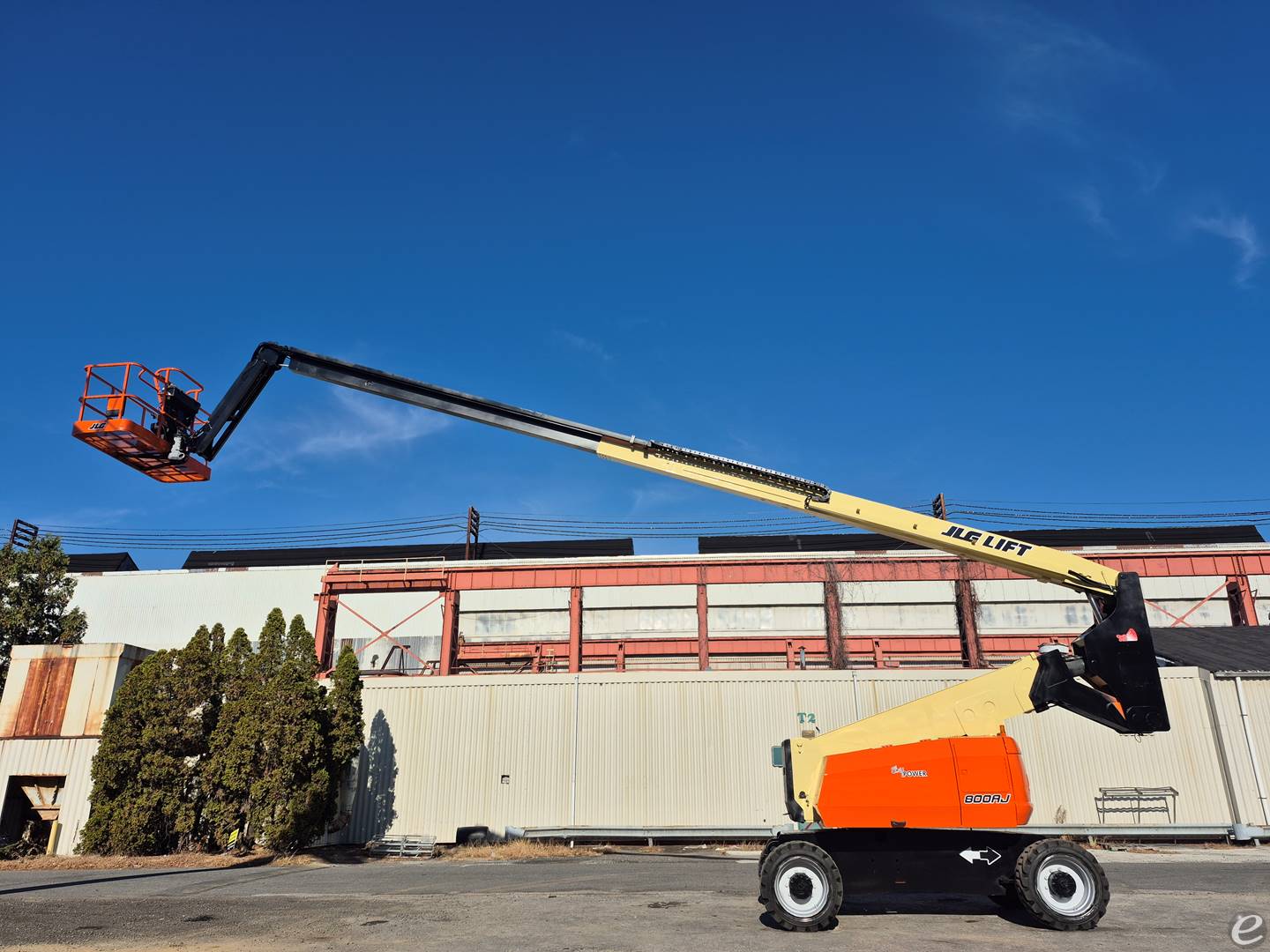 2017 JLG 800AJ