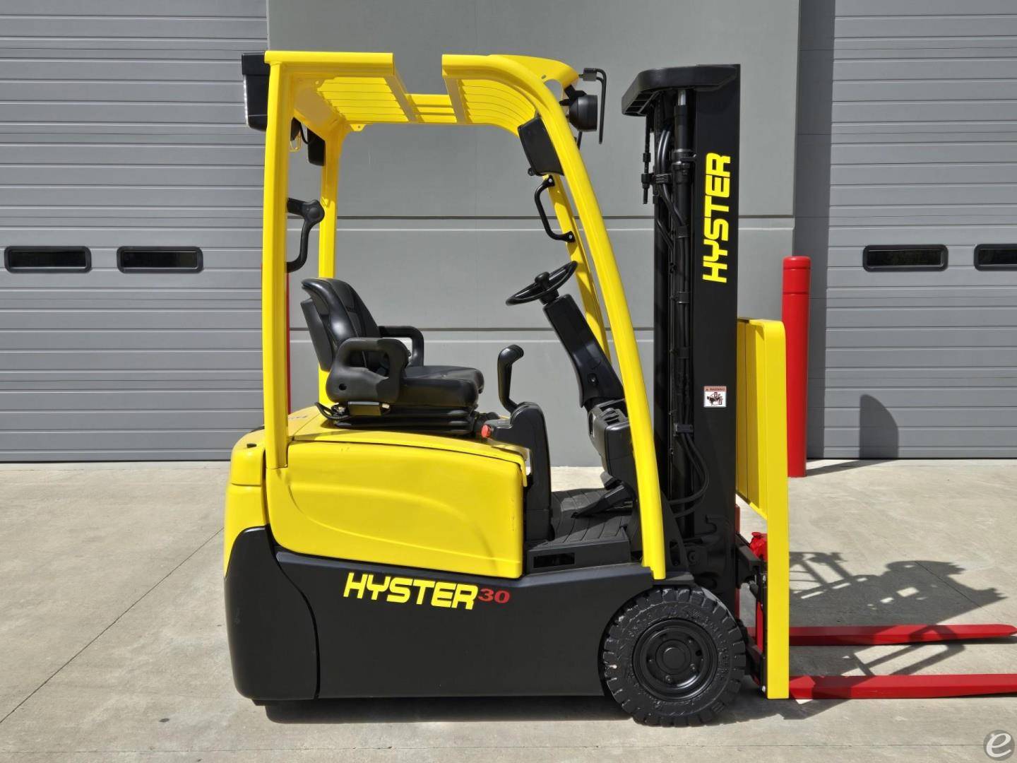 2016 Hyster J30XNT