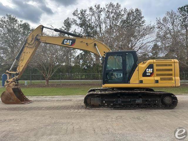 2019 Cat 323