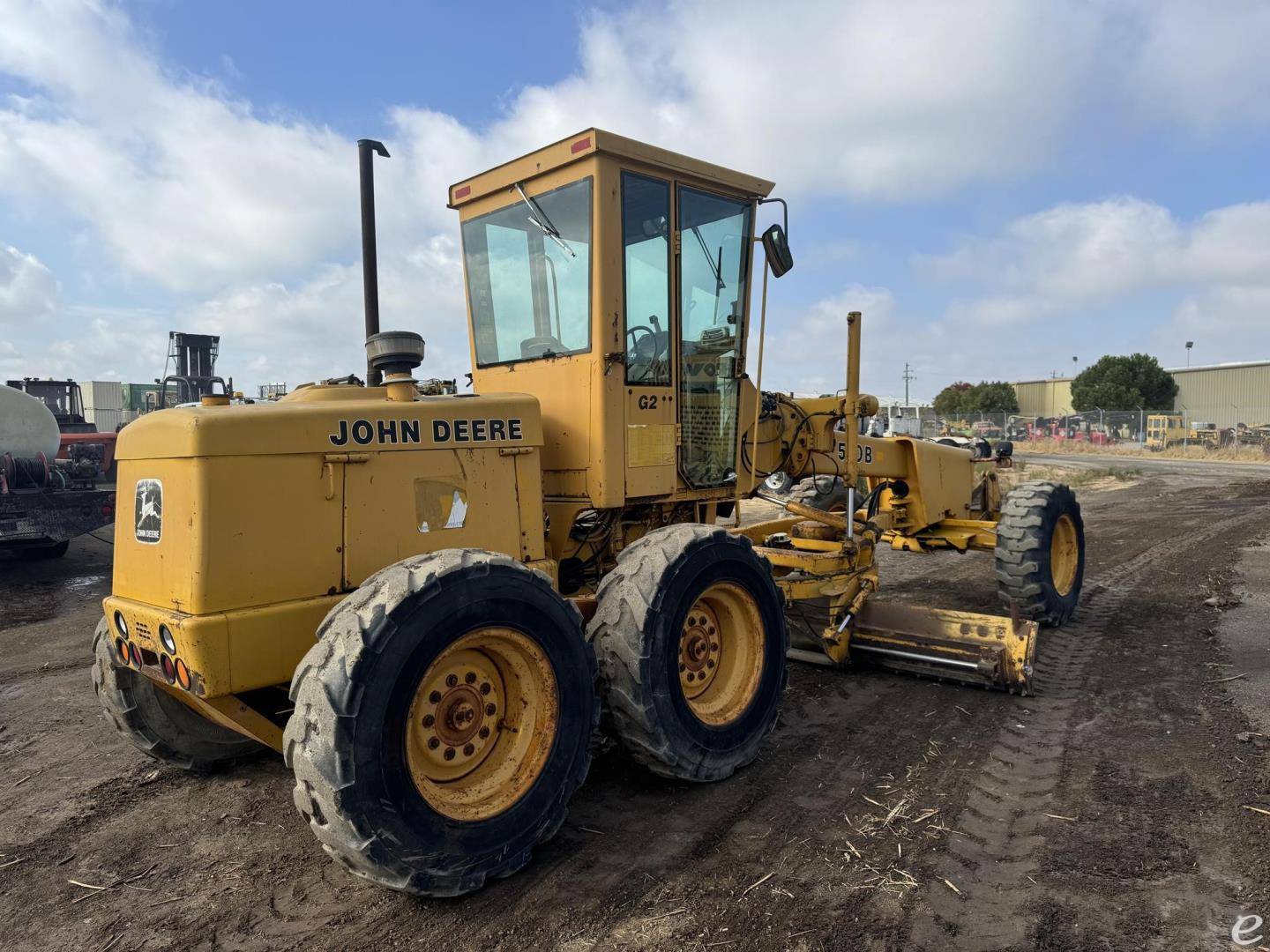 1989 John Deere 570B