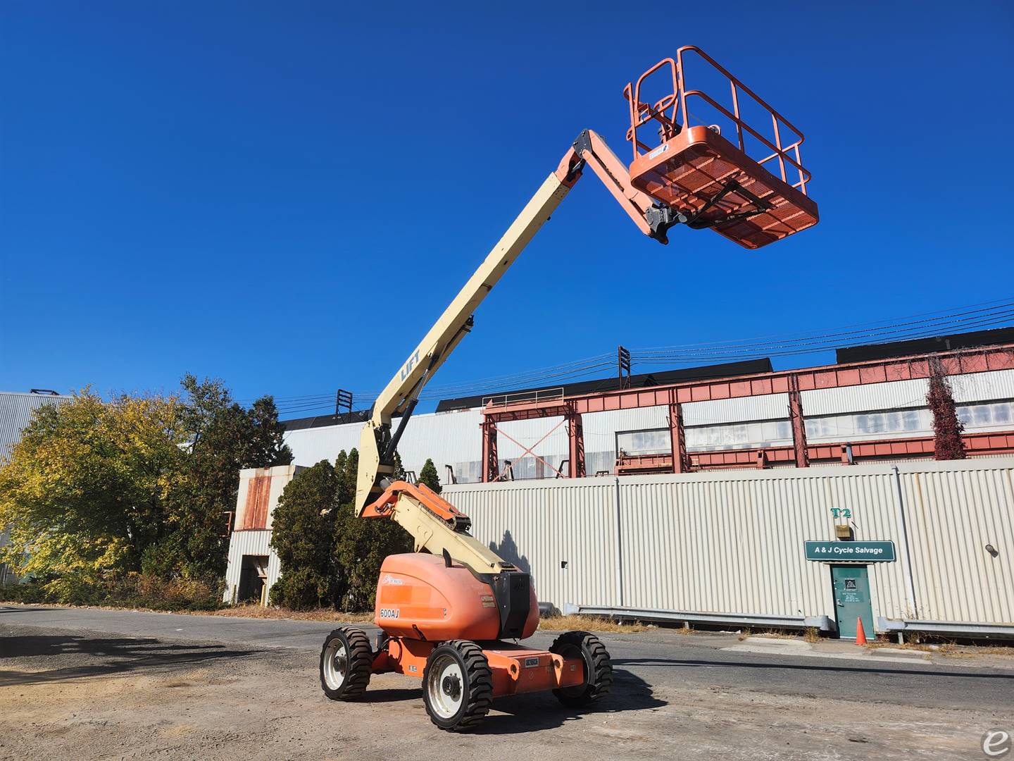 2013 JLG 600AJ