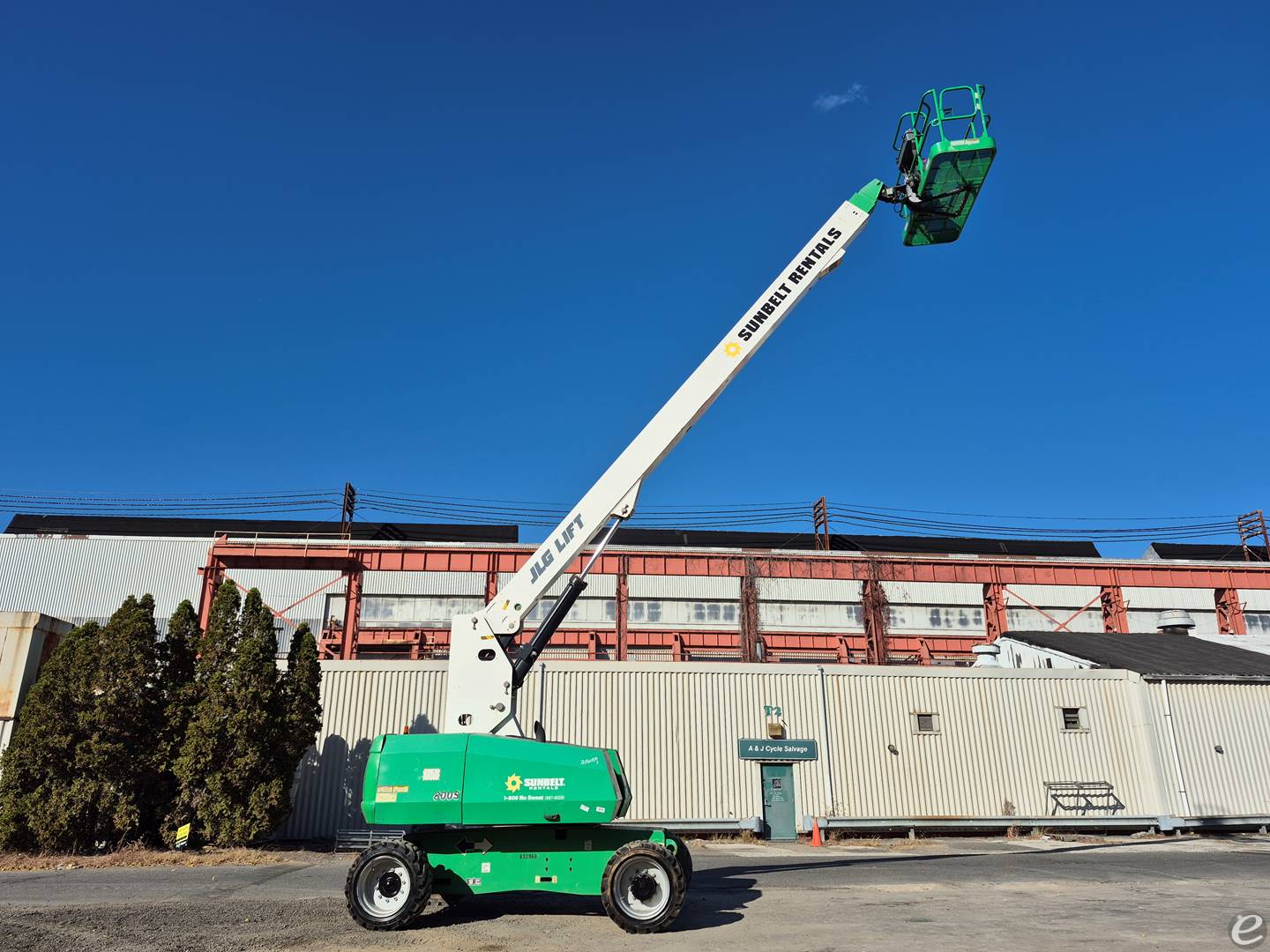 2016 JLG 800S